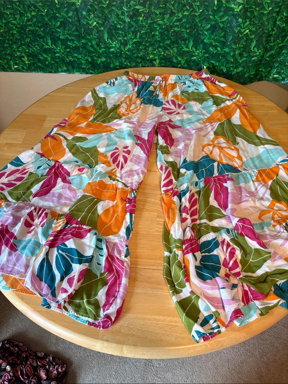 Women’s Colorful Tropical Print Ruffle Hem Pants